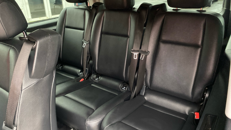 Mercedes-Benz Vito Tourer L3 Diesel Rwd 114 CDI Select 9-Seater 9G-Tronic